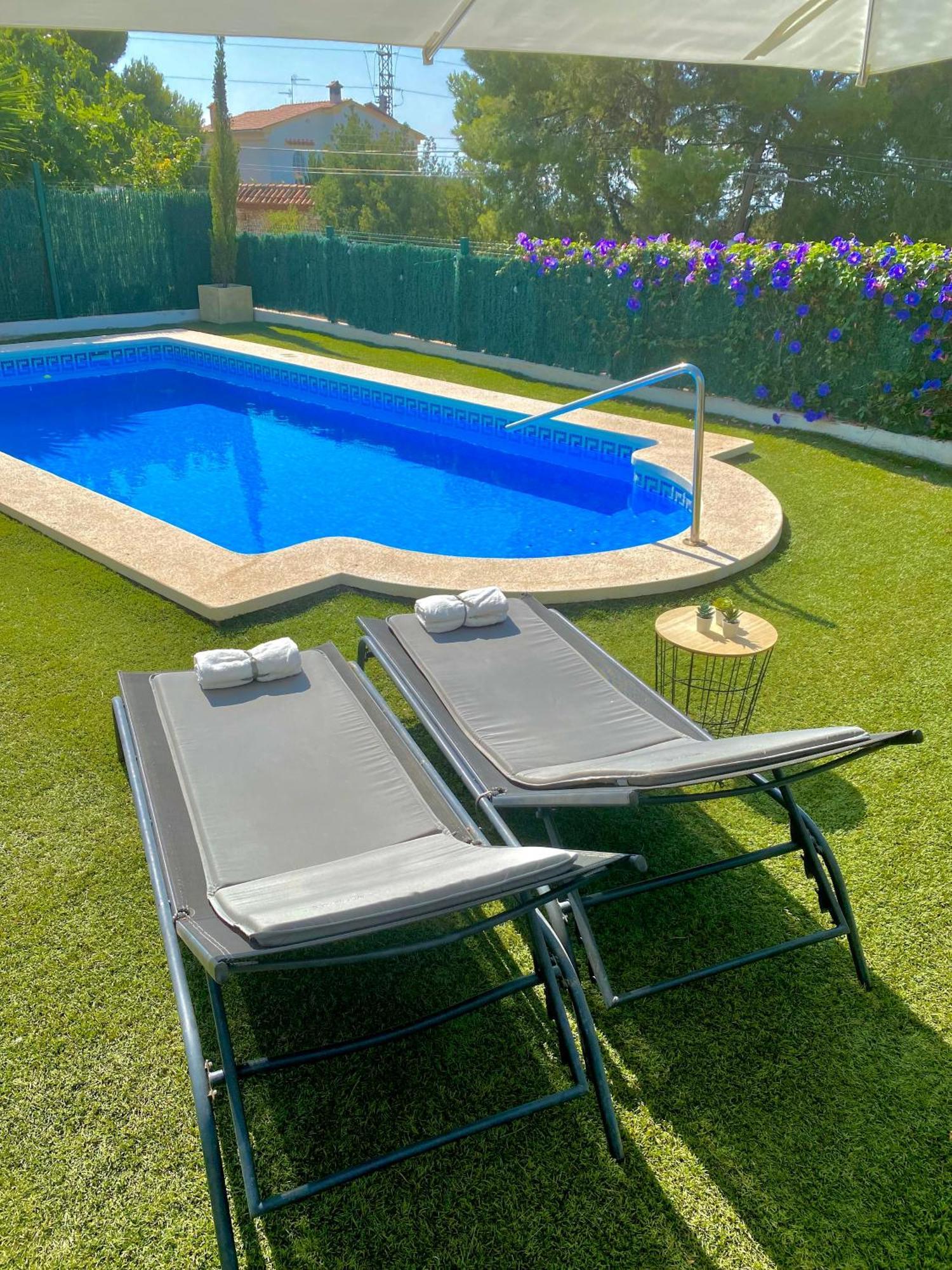 Chalet Con Piscina Privada En Alcocebre Alcala de Chivert Luaran gambar