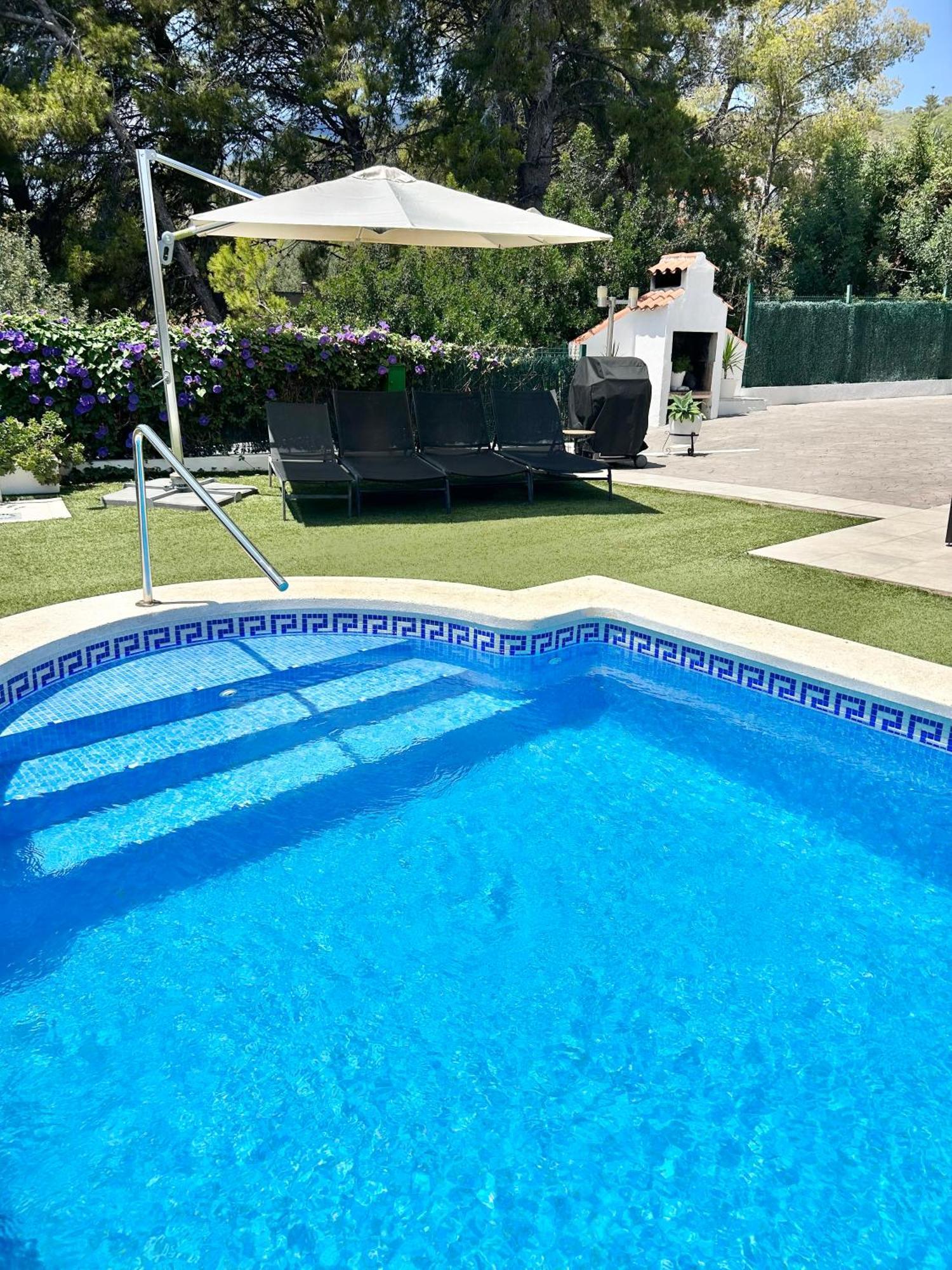 Chalet Con Piscina Privada En Alcocebre Alcala de Chivert Luaran gambar