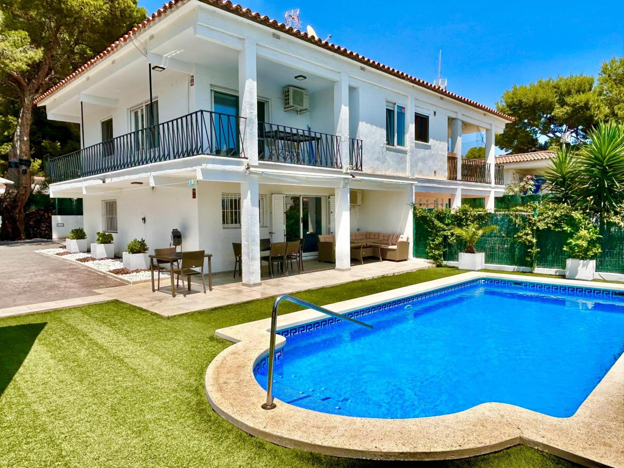 Chalet Con Piscina Privada En Alcocebre Alcala de Chivert Luaran gambar